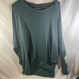Maurices Green Long Sleeve Top